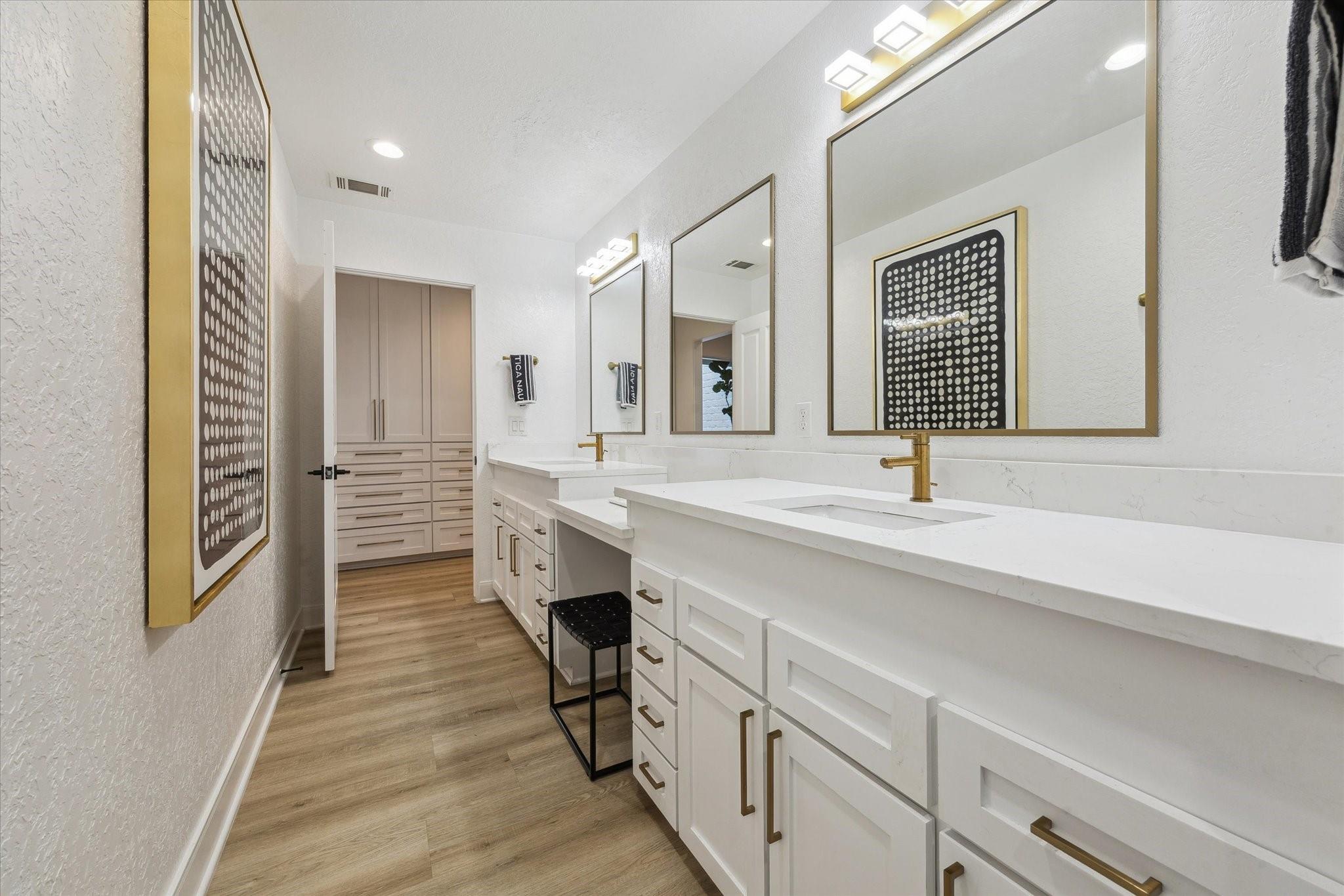 8 E Rivercrest Drive