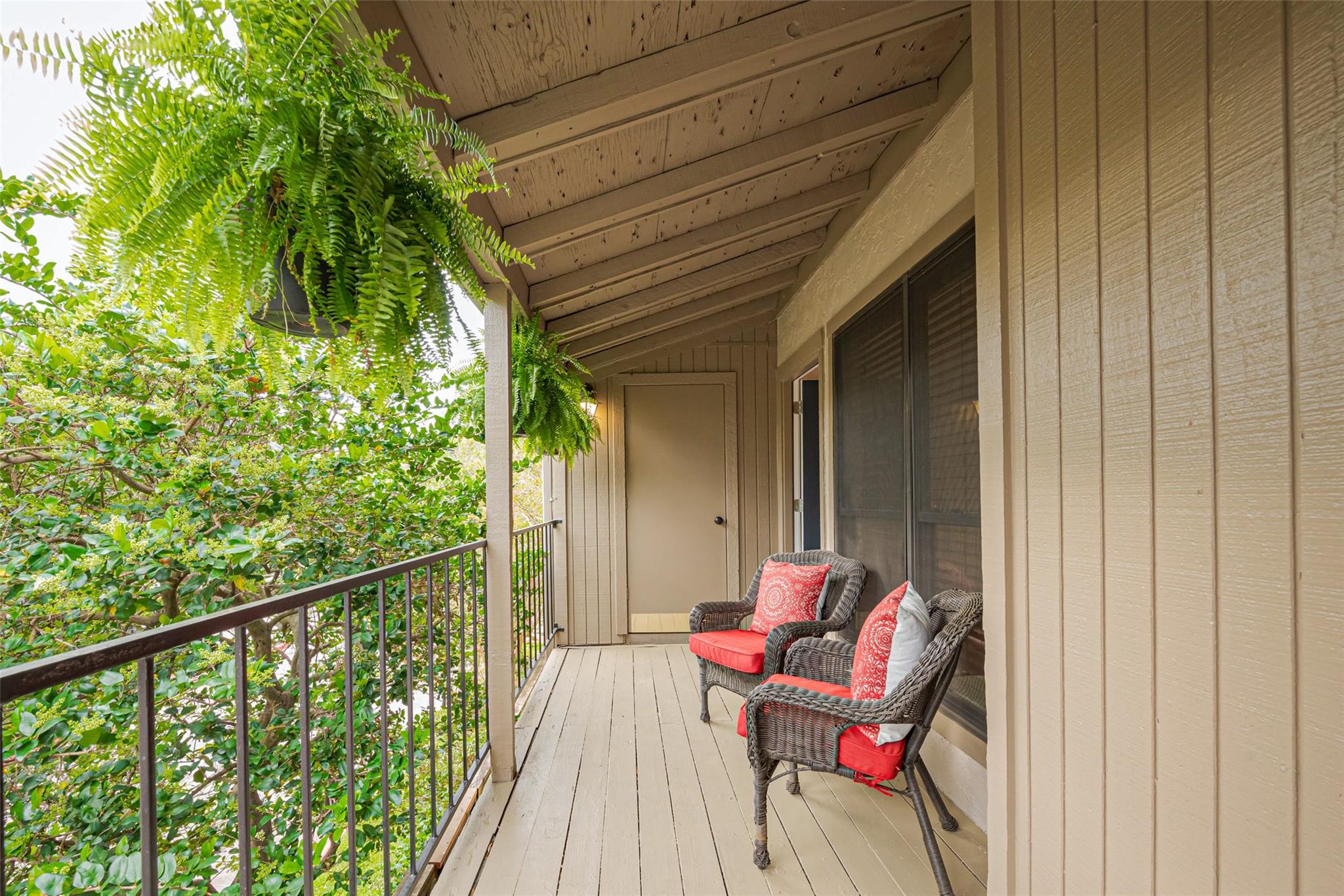 5711 Sugar Hill Drive # 100