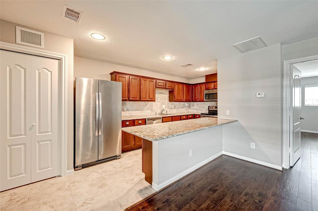 5333 Richmond Avenue # 30
