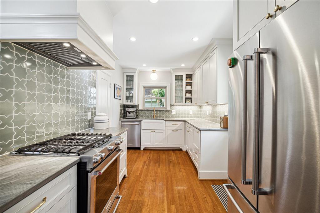2131 Addison Road