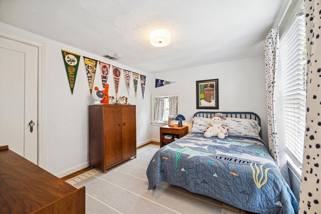 2131 Addison Road