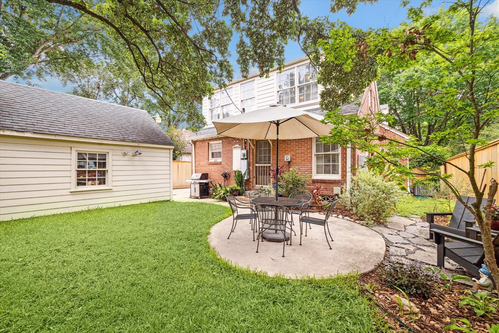 2131 Addison Road