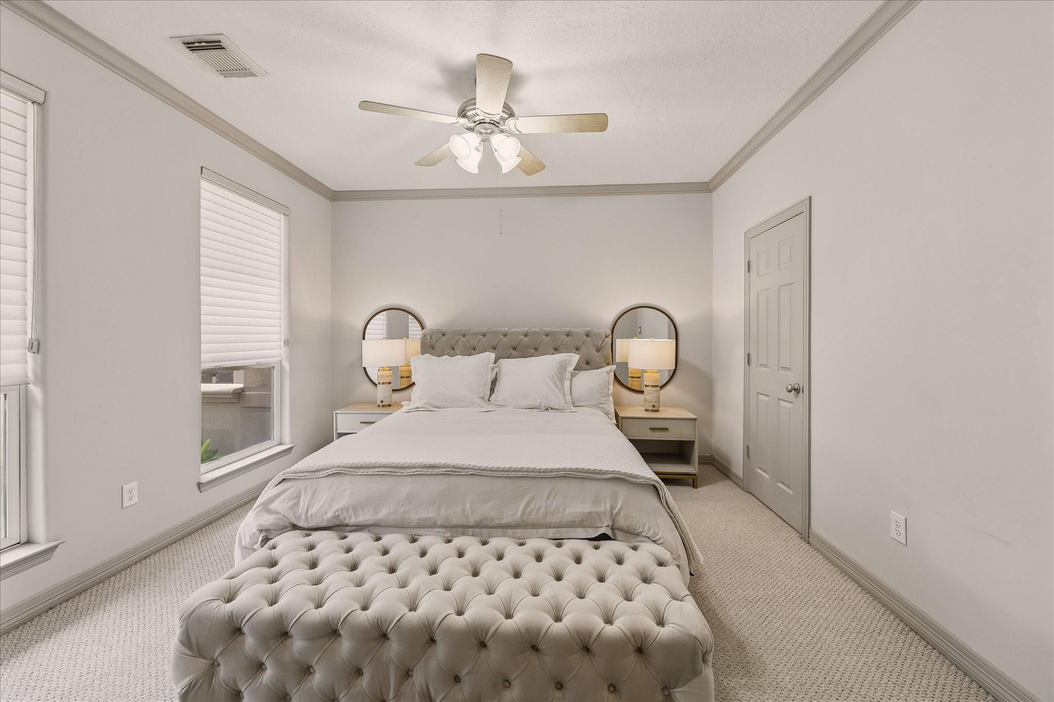 1515 Hyde Park Boulevard # 24