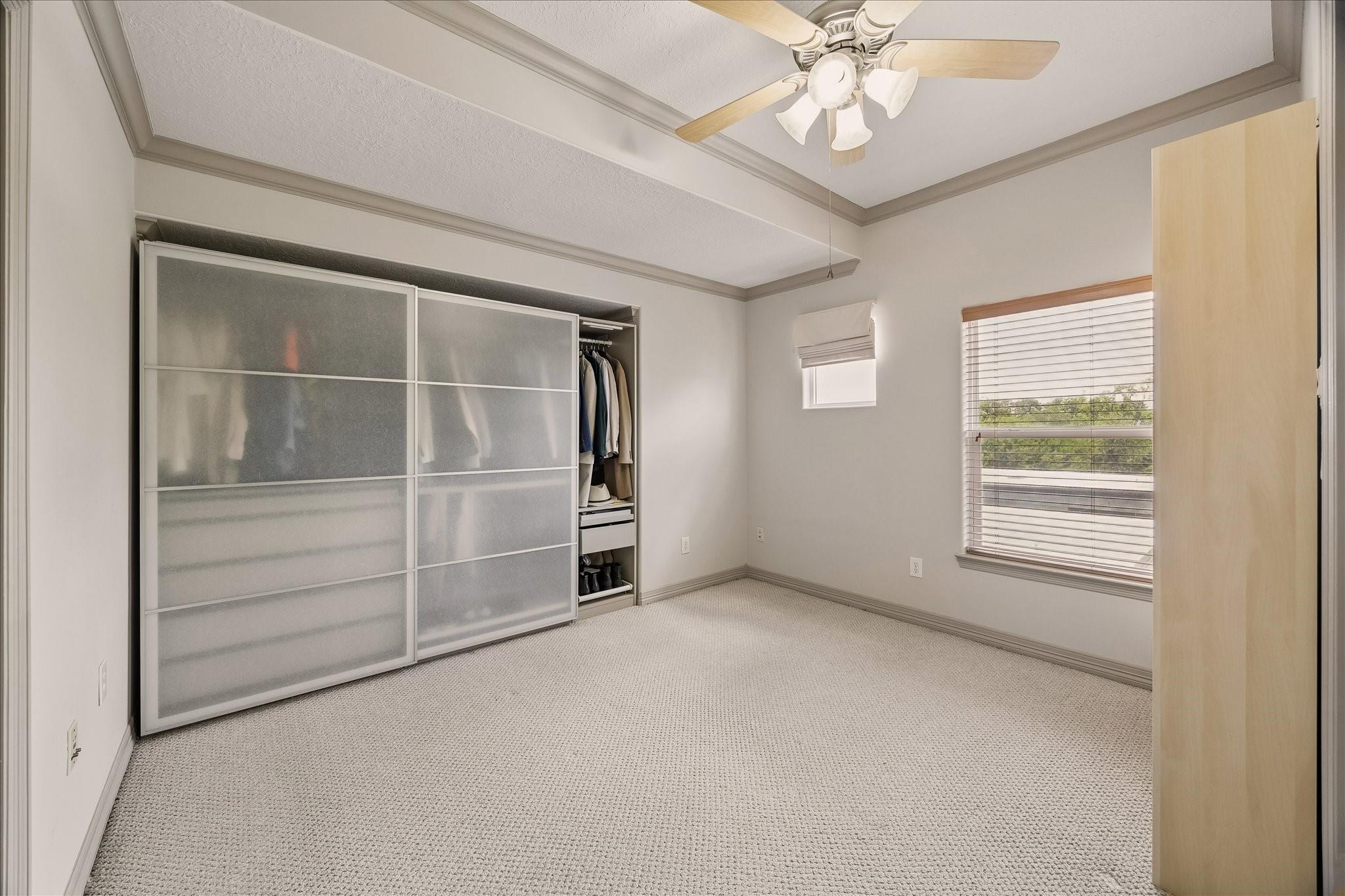 1515 Hyde Park Boulevard # 24