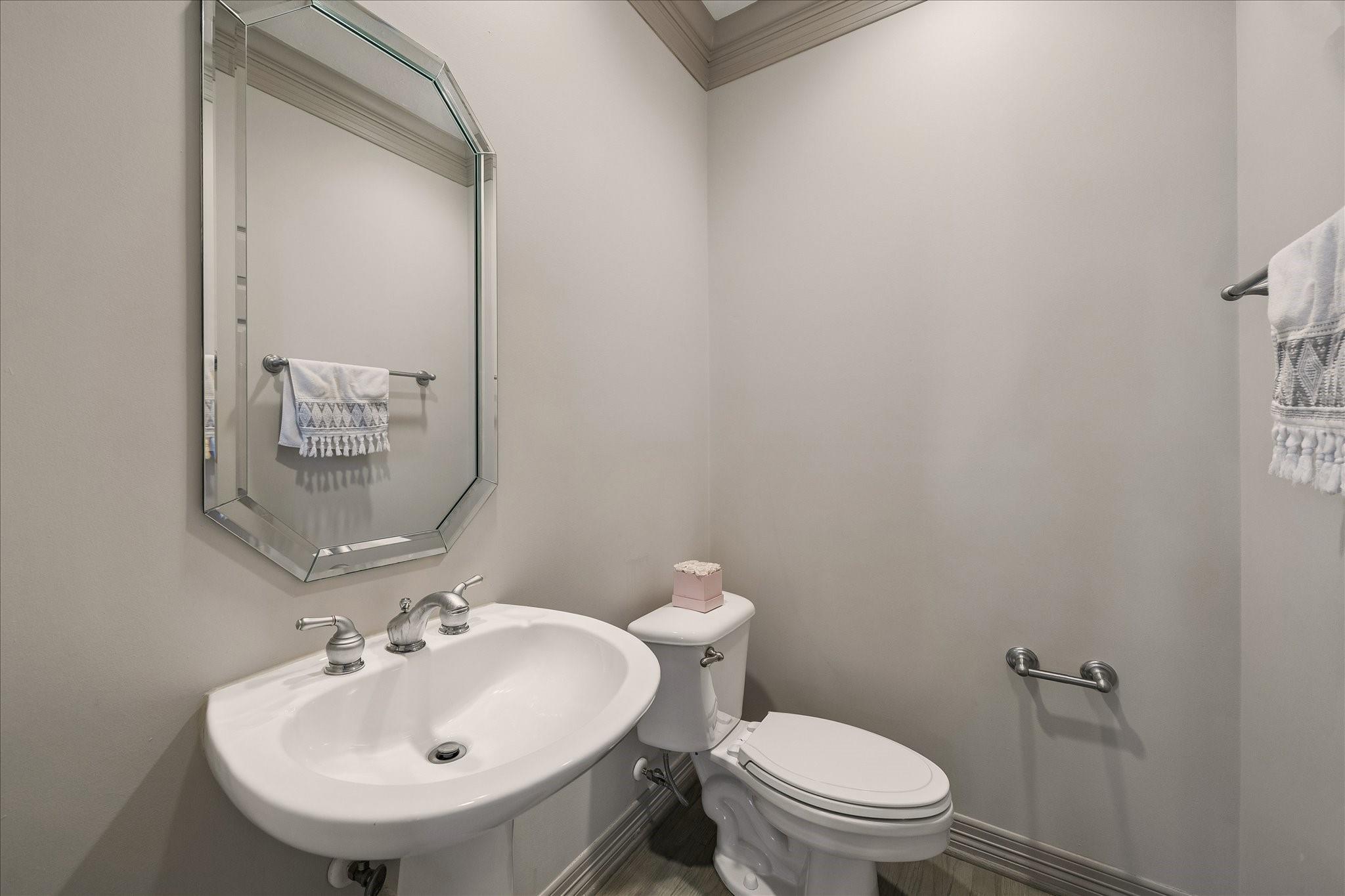 1515 Hyde Park Boulevard # 24