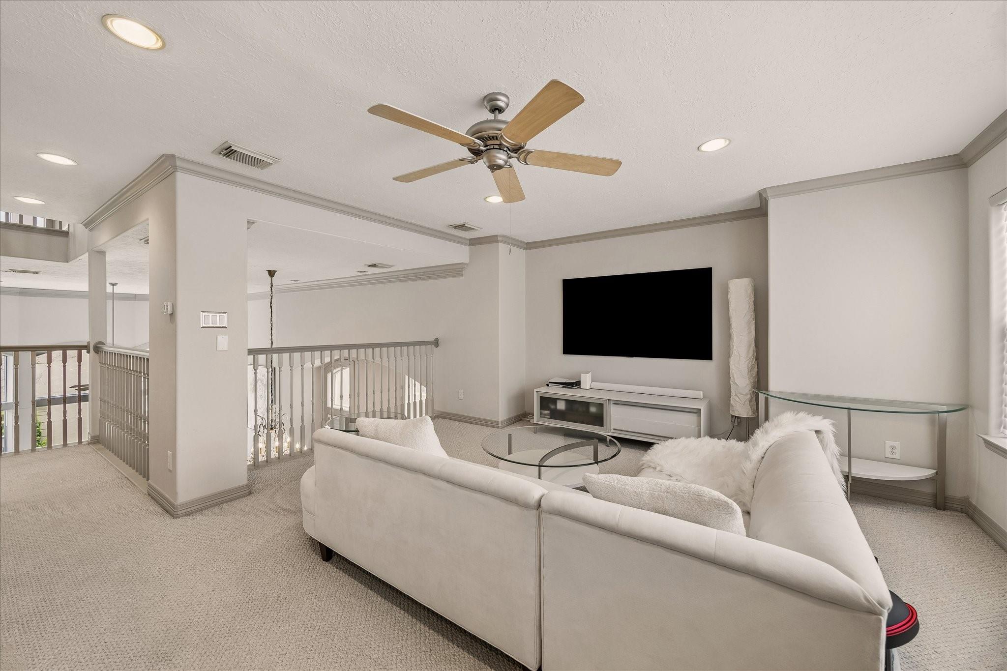 1515 Hyde Park Boulevard # 24