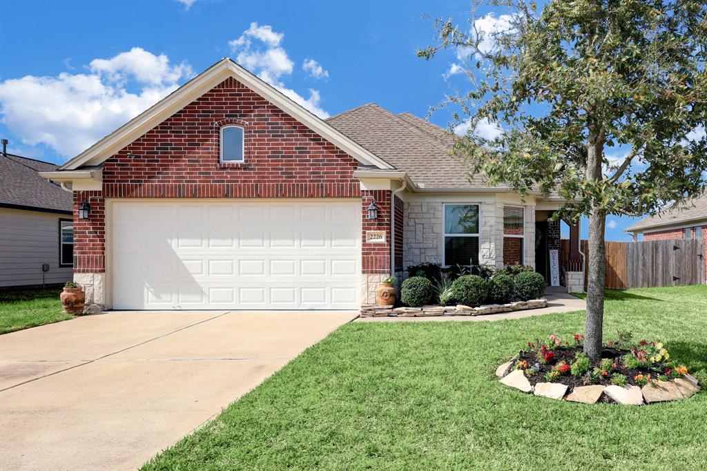 2226 Village Side Trail