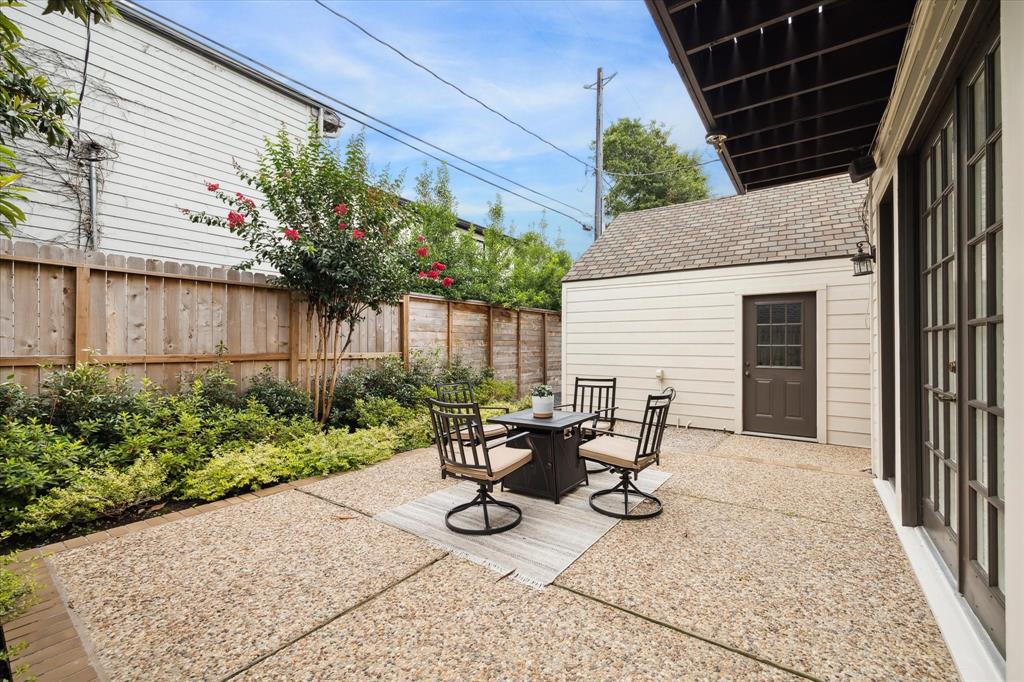 3118 Tangley Road