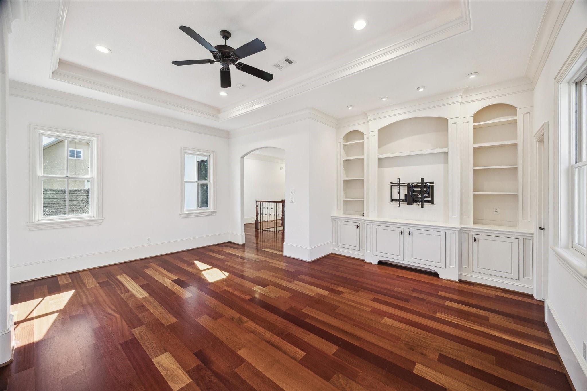 210 Glenwood Drive