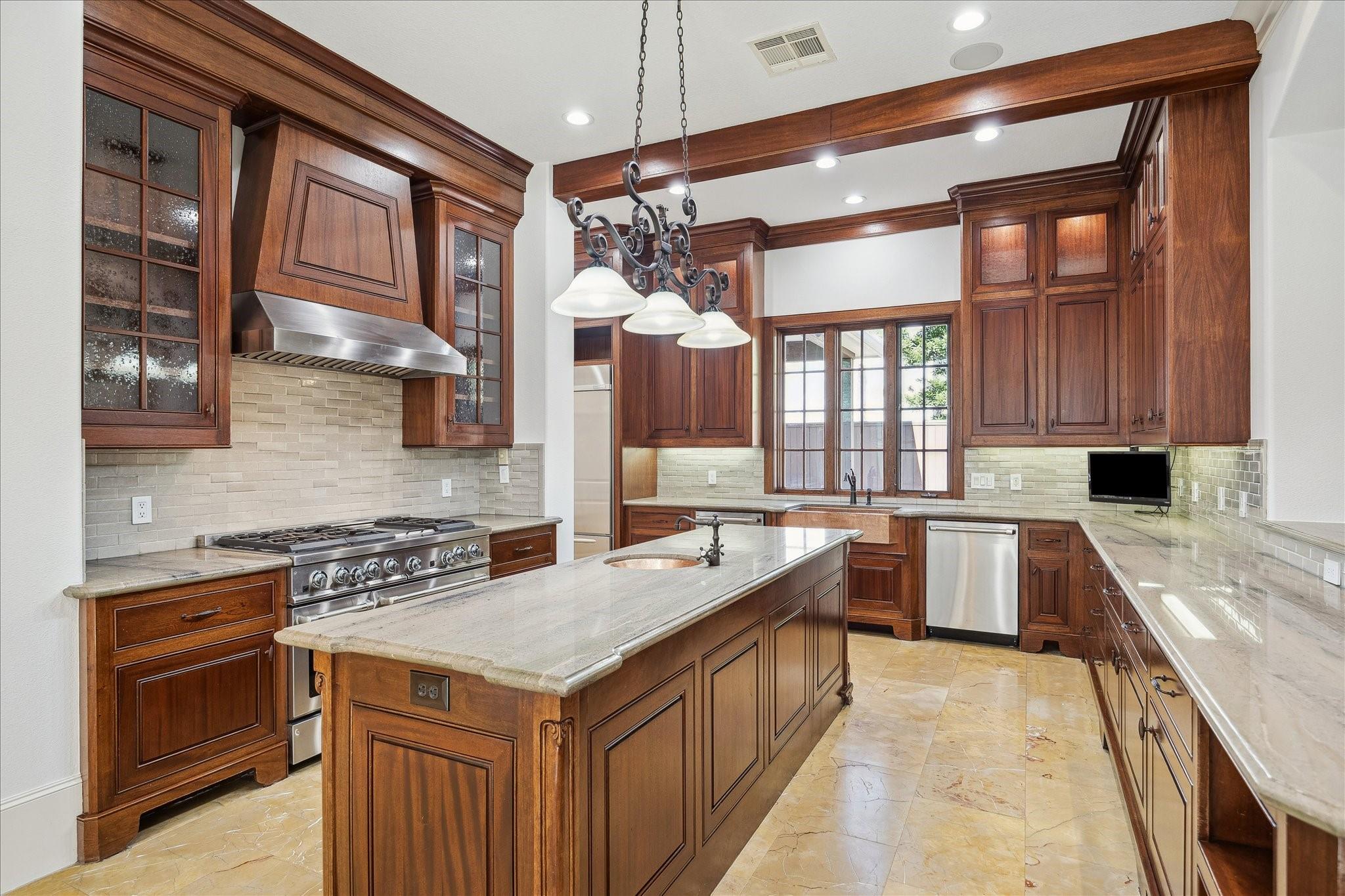 210 Glenwood Drive