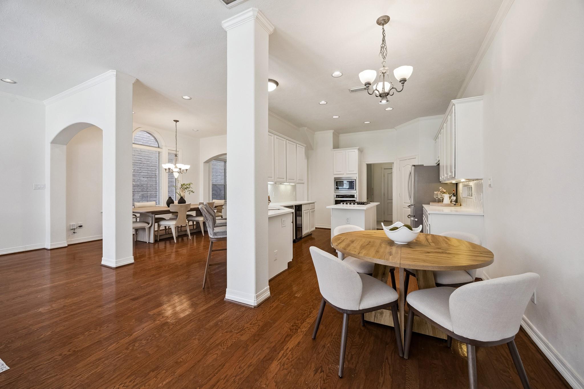 5429 Fairdale Lane