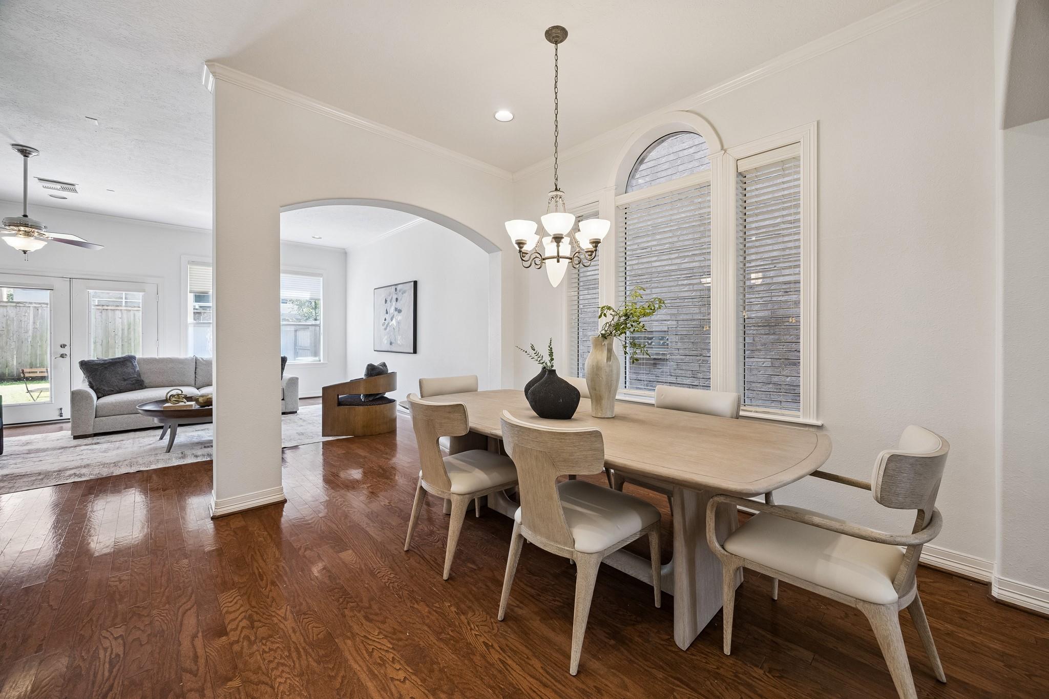 5429 Fairdale Lane