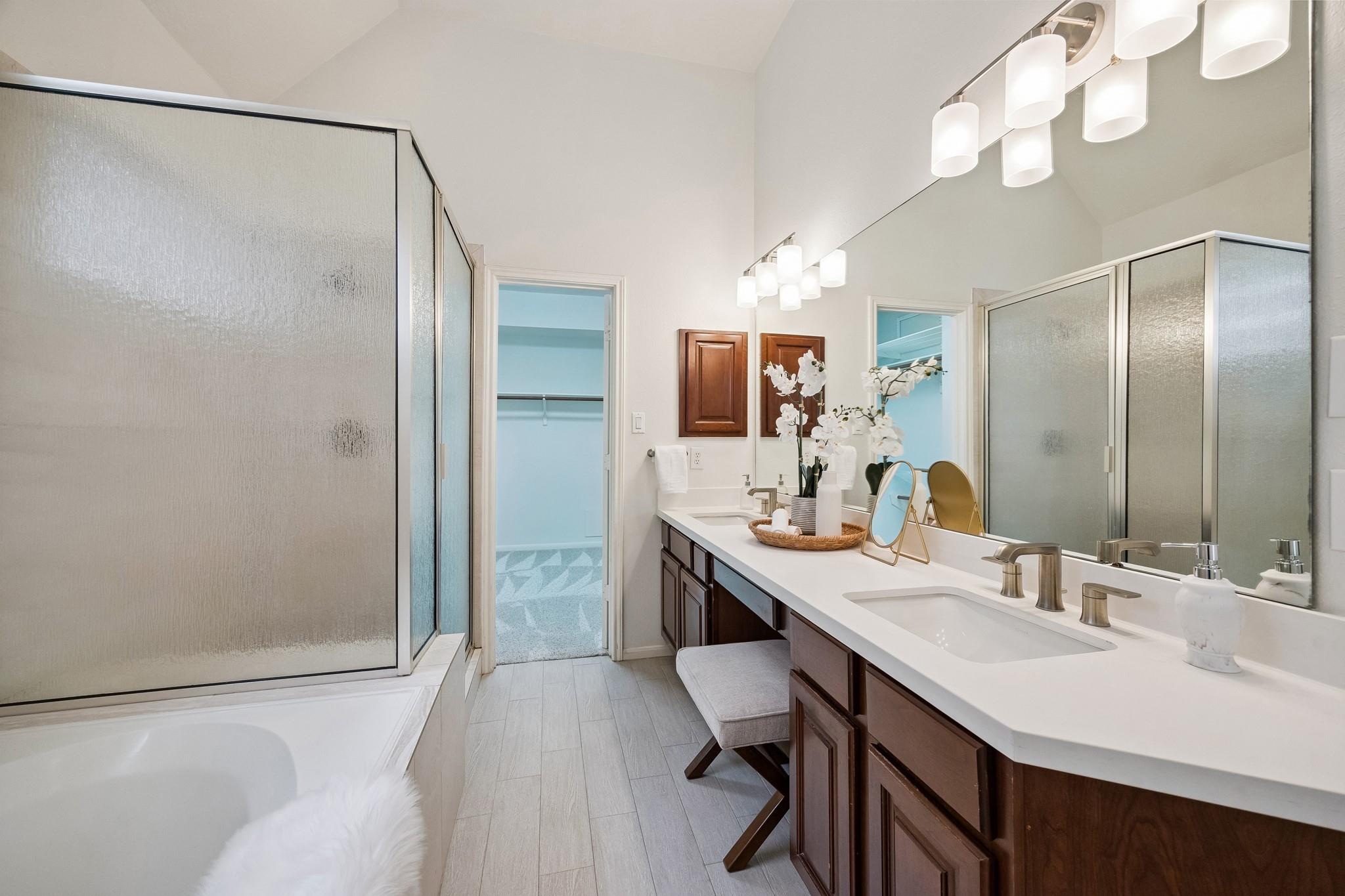 5429 Fairdale Lane