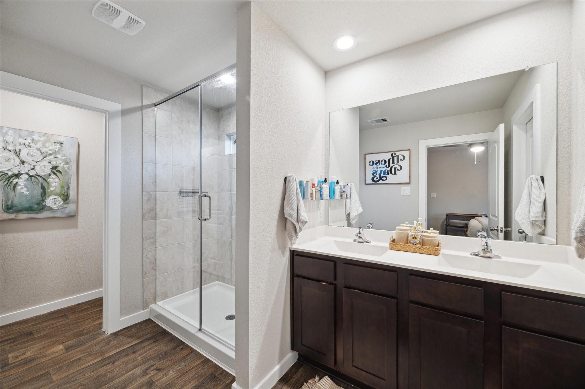 9833 Glen Brook Lane