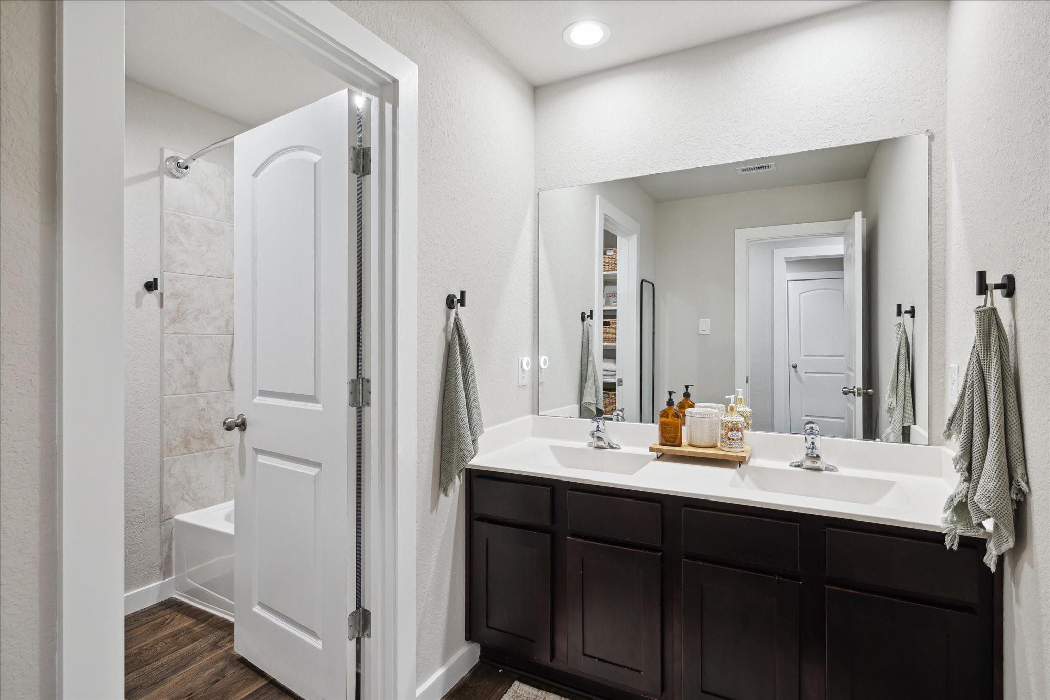 9833 Glen Brook Lane
