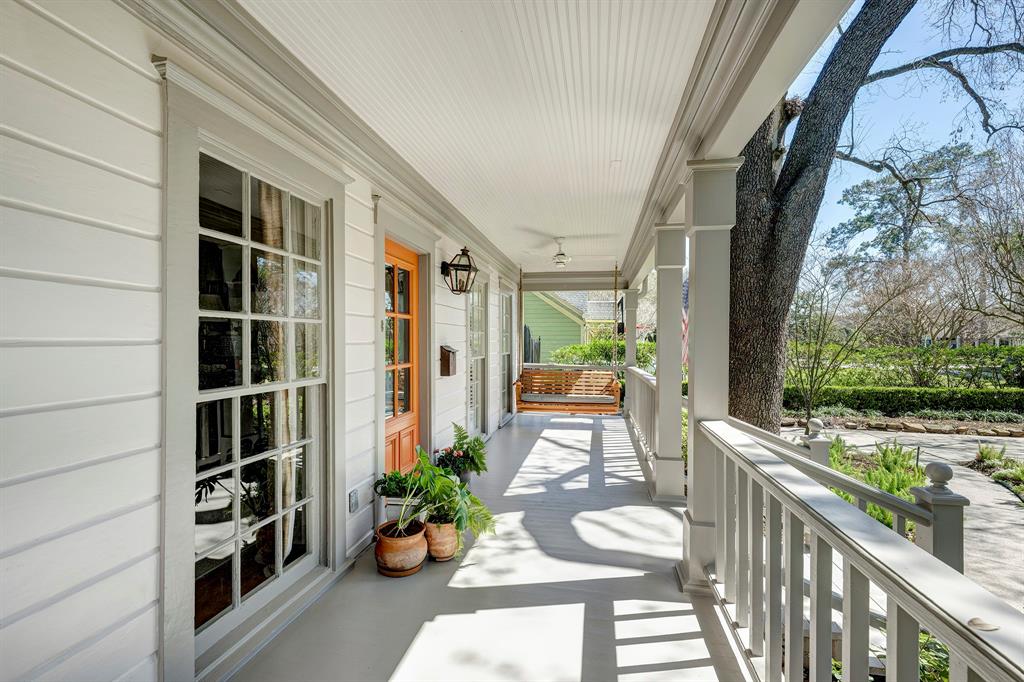 316 W 33rd Street
