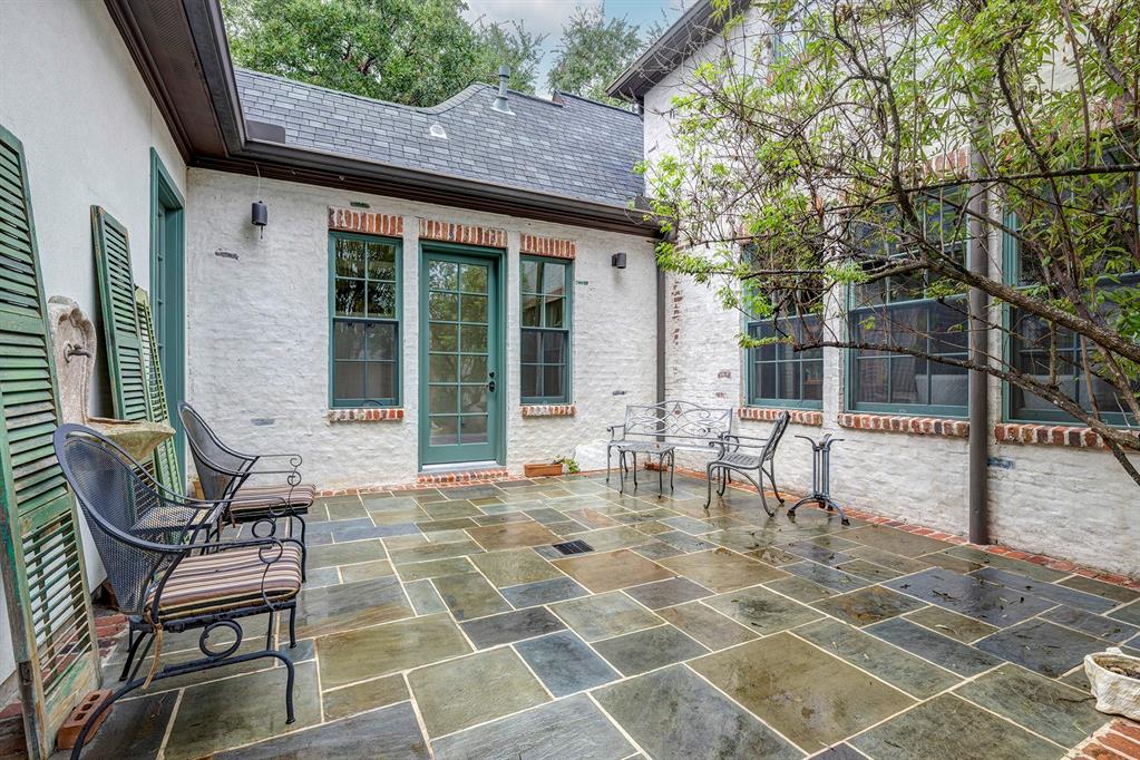 6163 Chevy Chase Drive