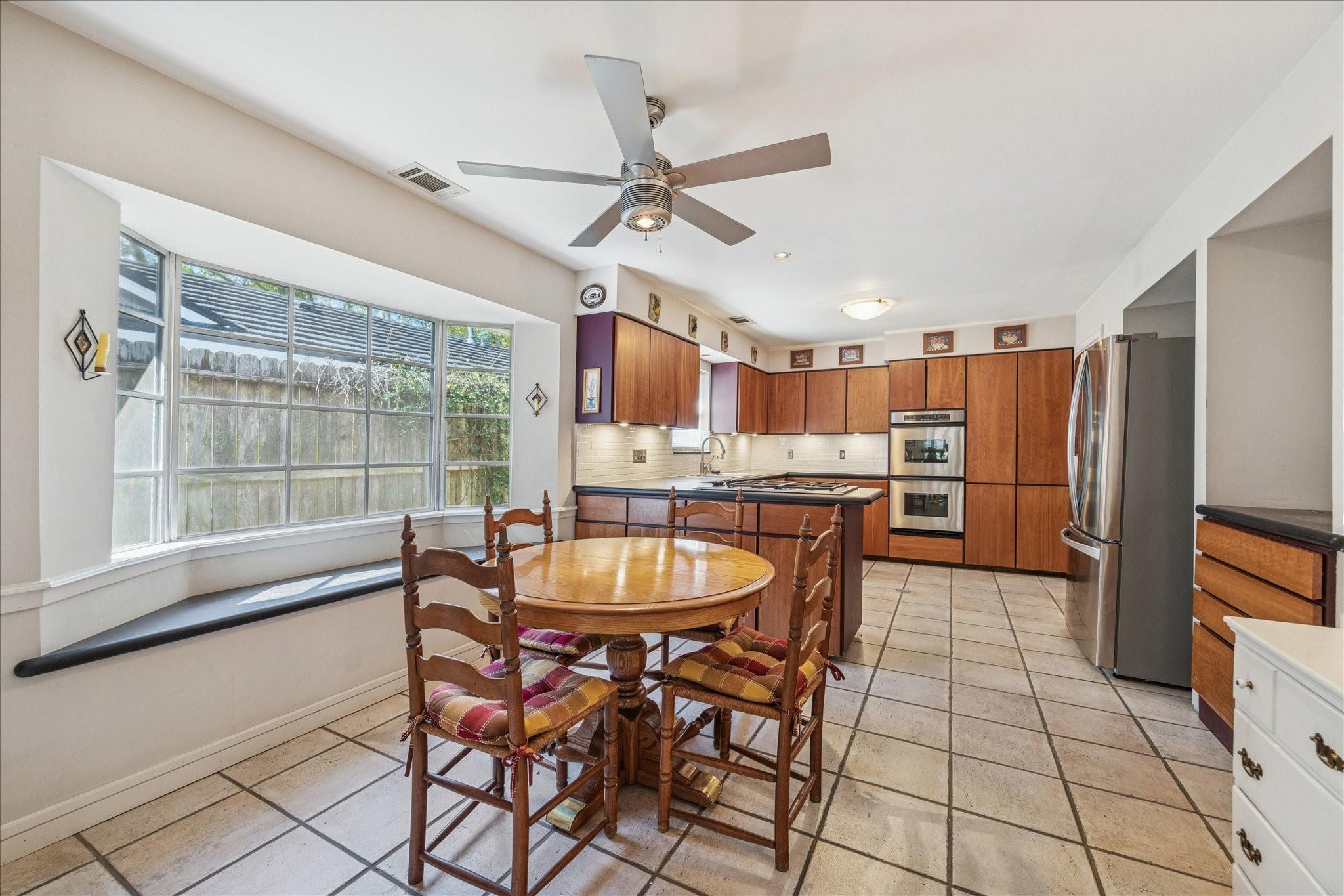 10002 Cedar Creek Drive