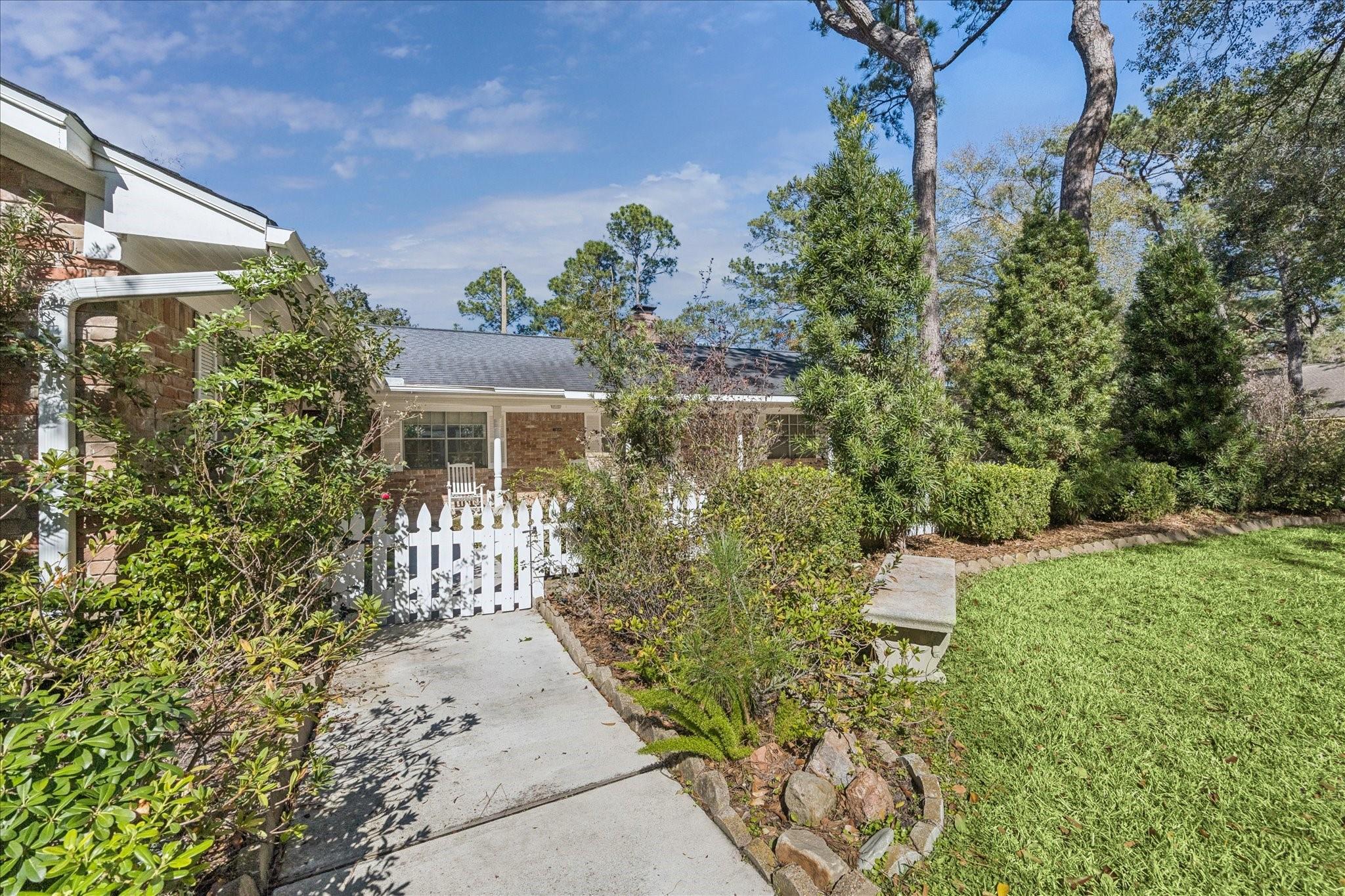 10002 Cedar Creek Drive