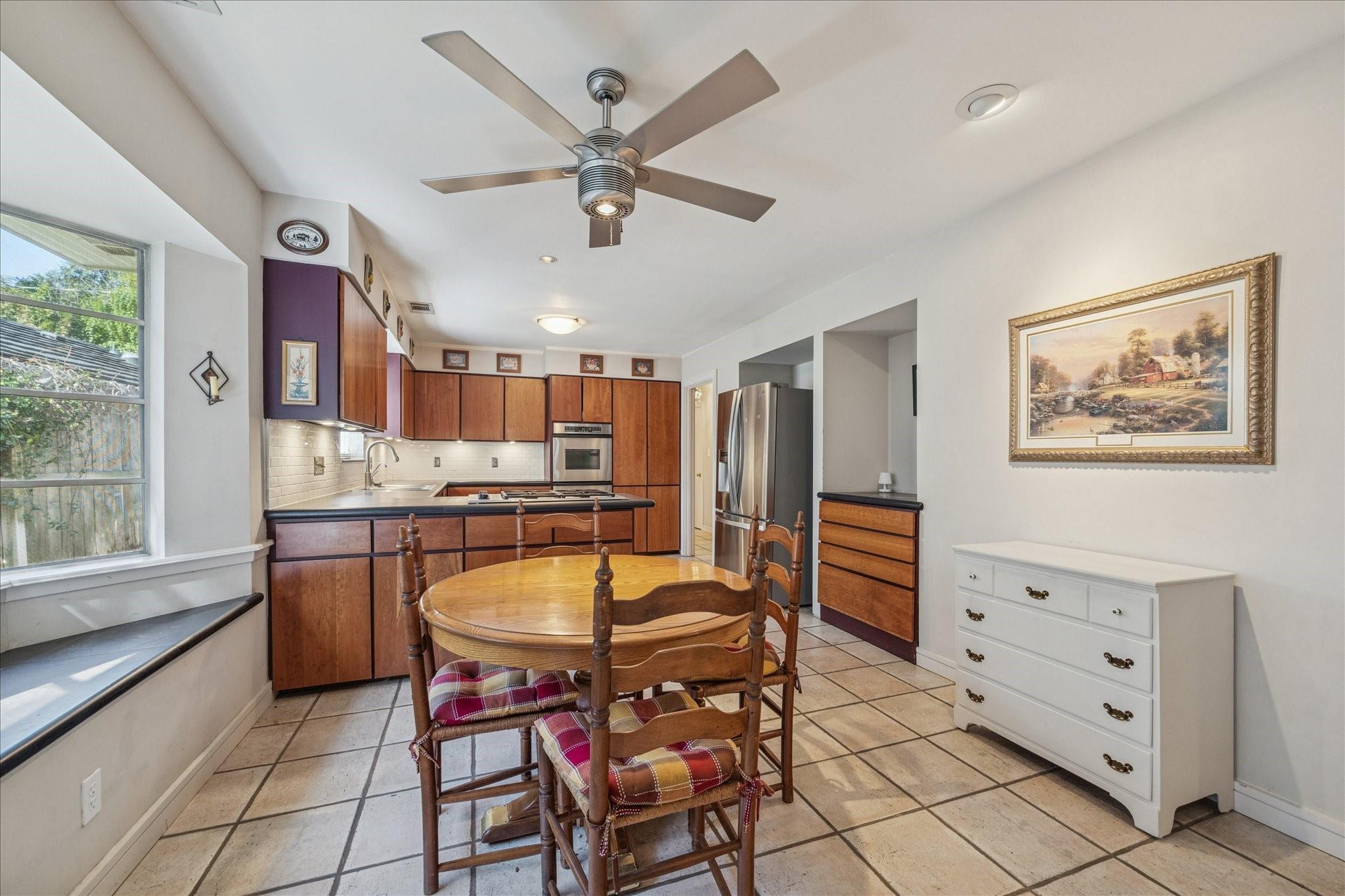 10002 Cedar Creek Drive