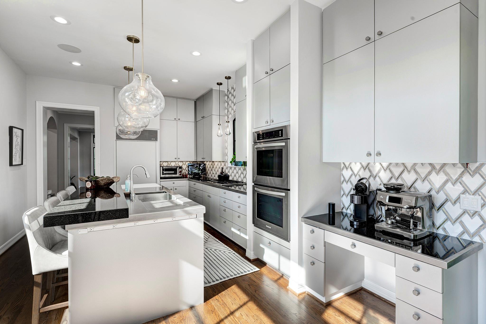 9 Upperway Lane