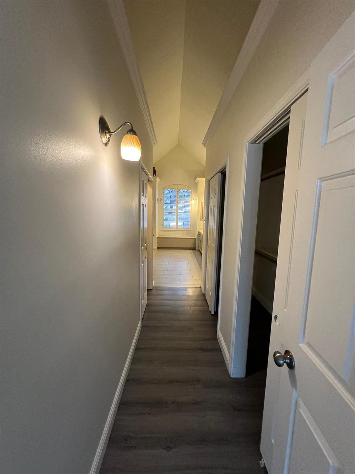 6990 Oakwood Park