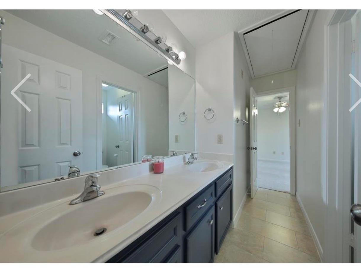 6990 Oakwood Park