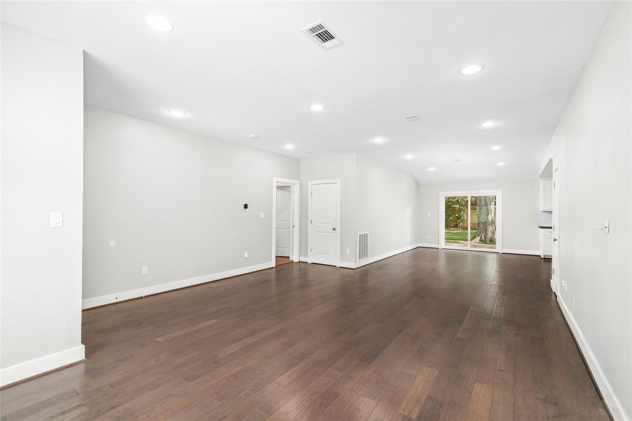 5723 Spellman Road