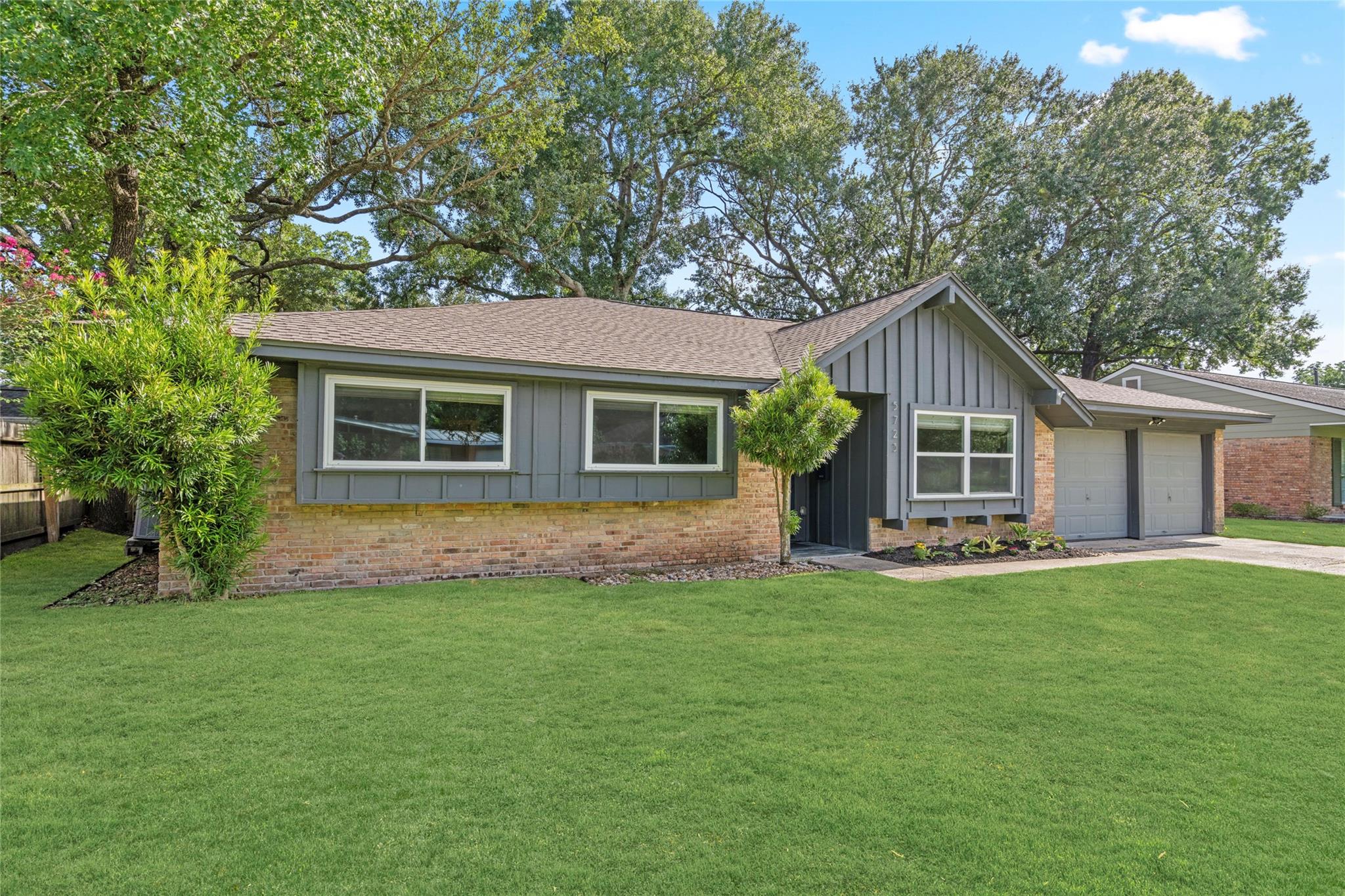 5723 Spellman Road