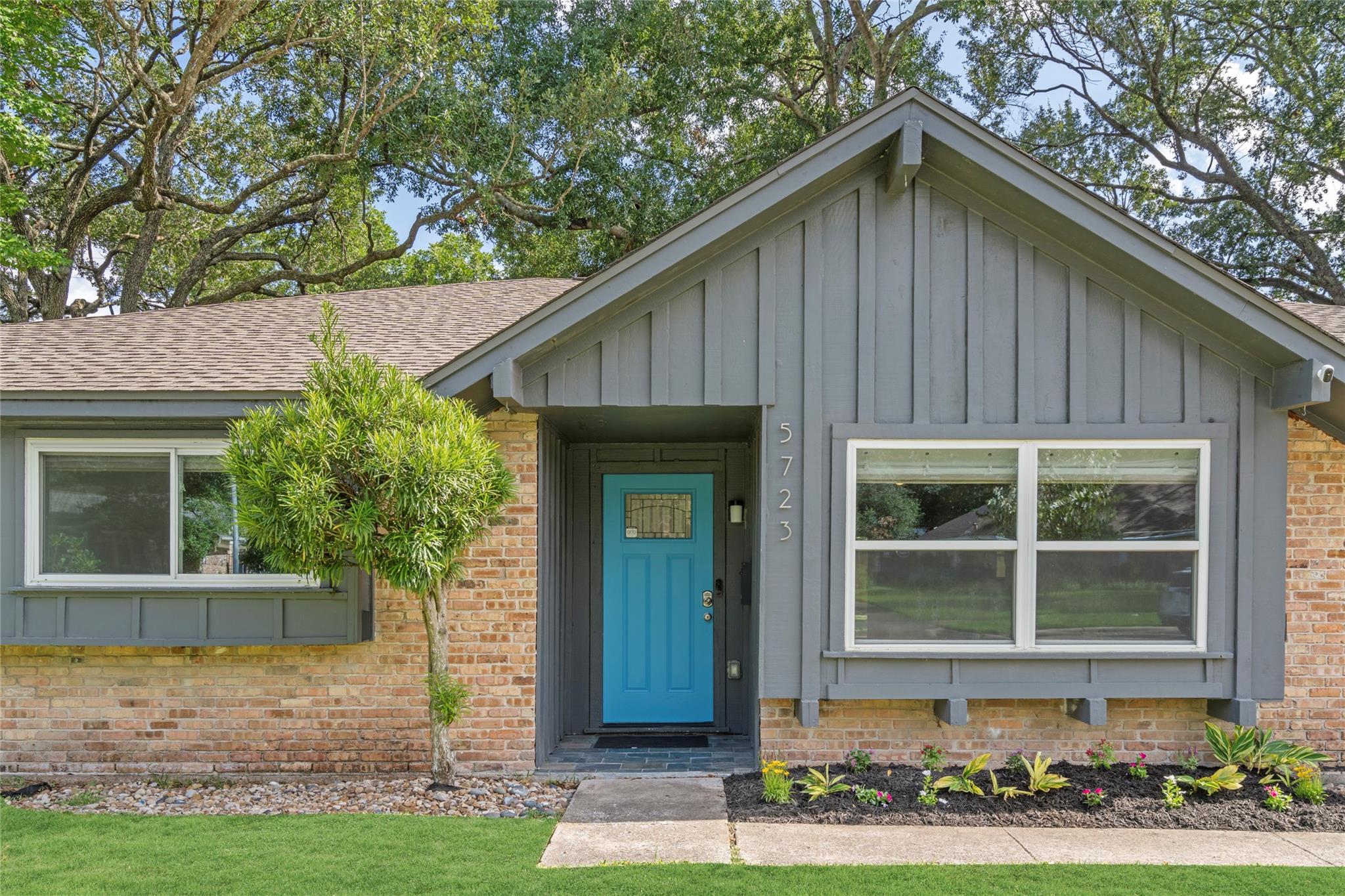 5723 Spellman Road
