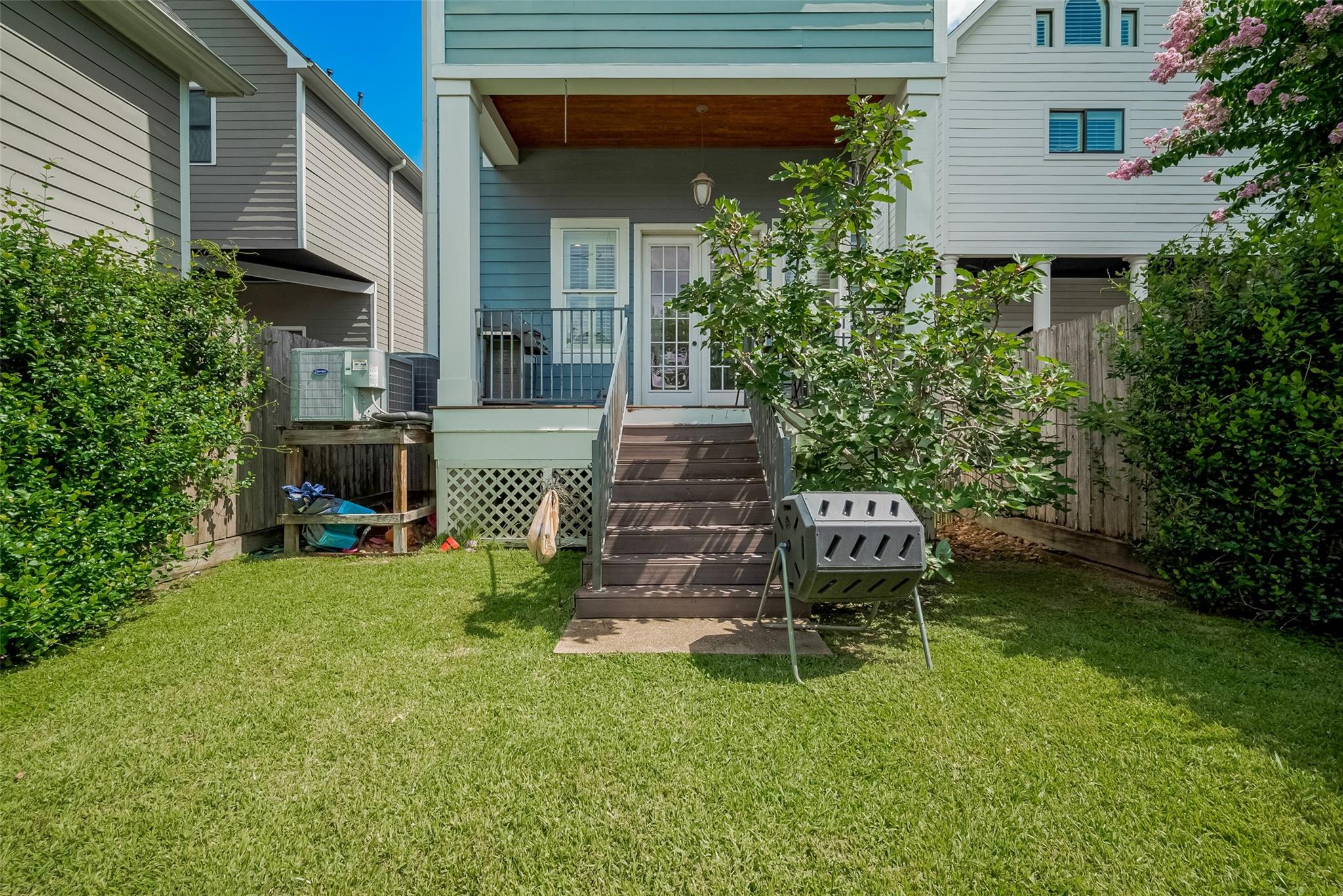 1904 W 14th Street # B