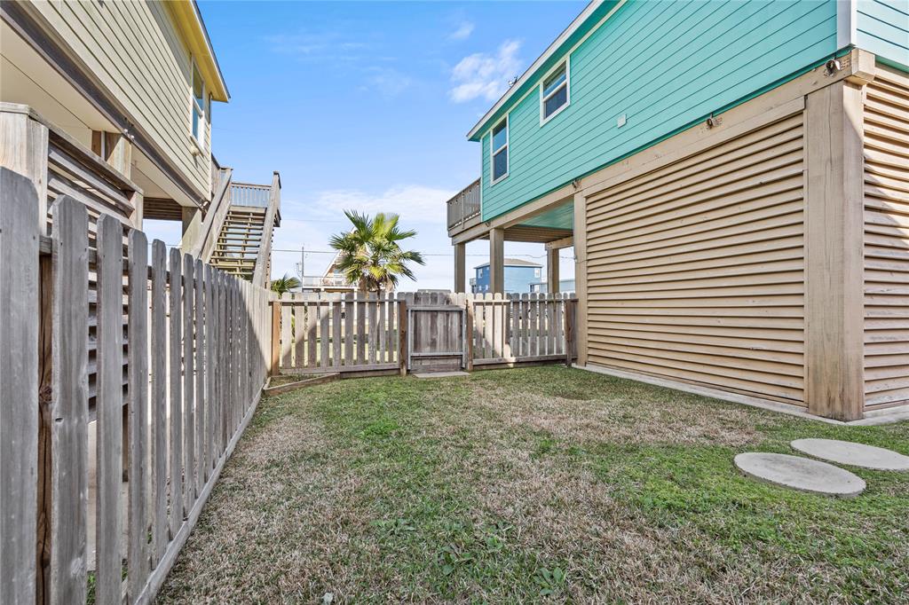 223 Sandpebble Place