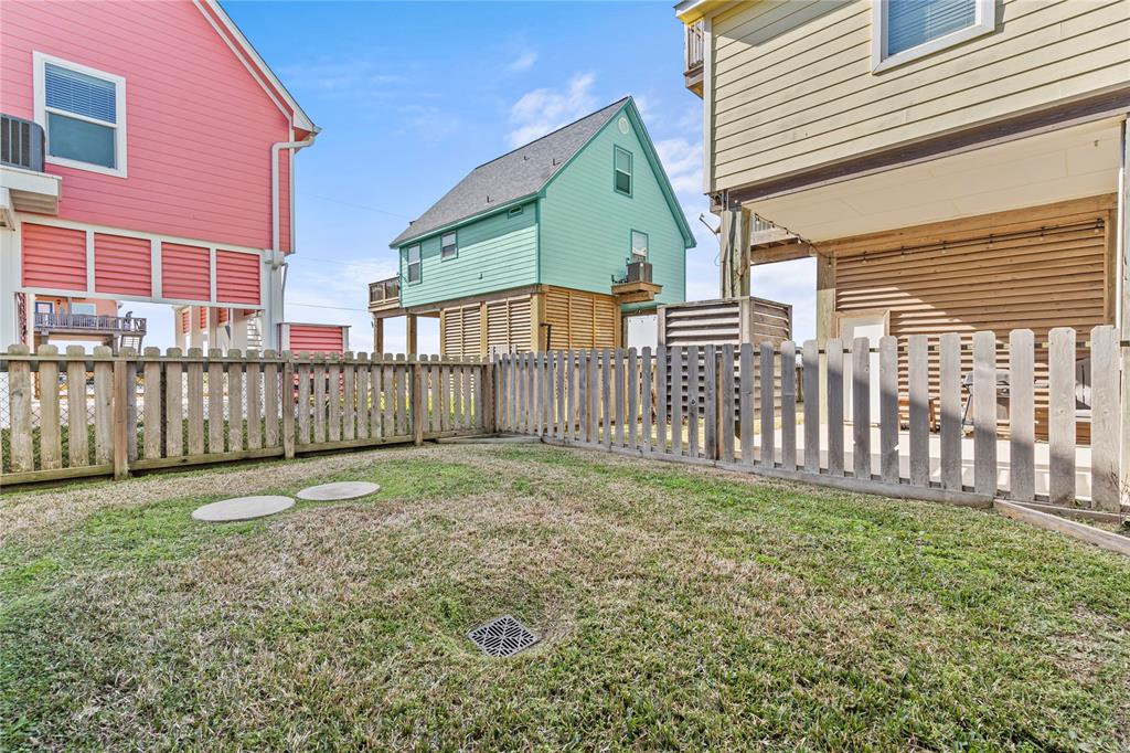 223 Sandpebble Place