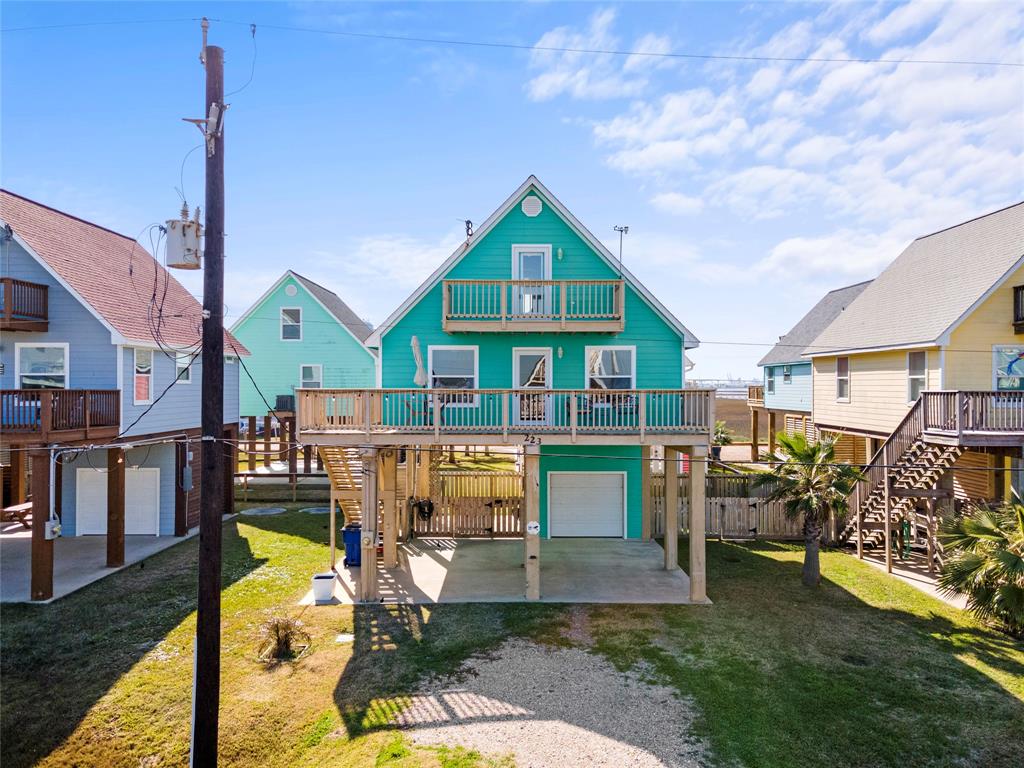 223 Sandpebble Place