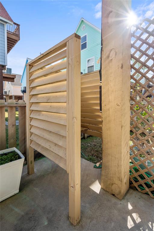 223 Sandpebble Place