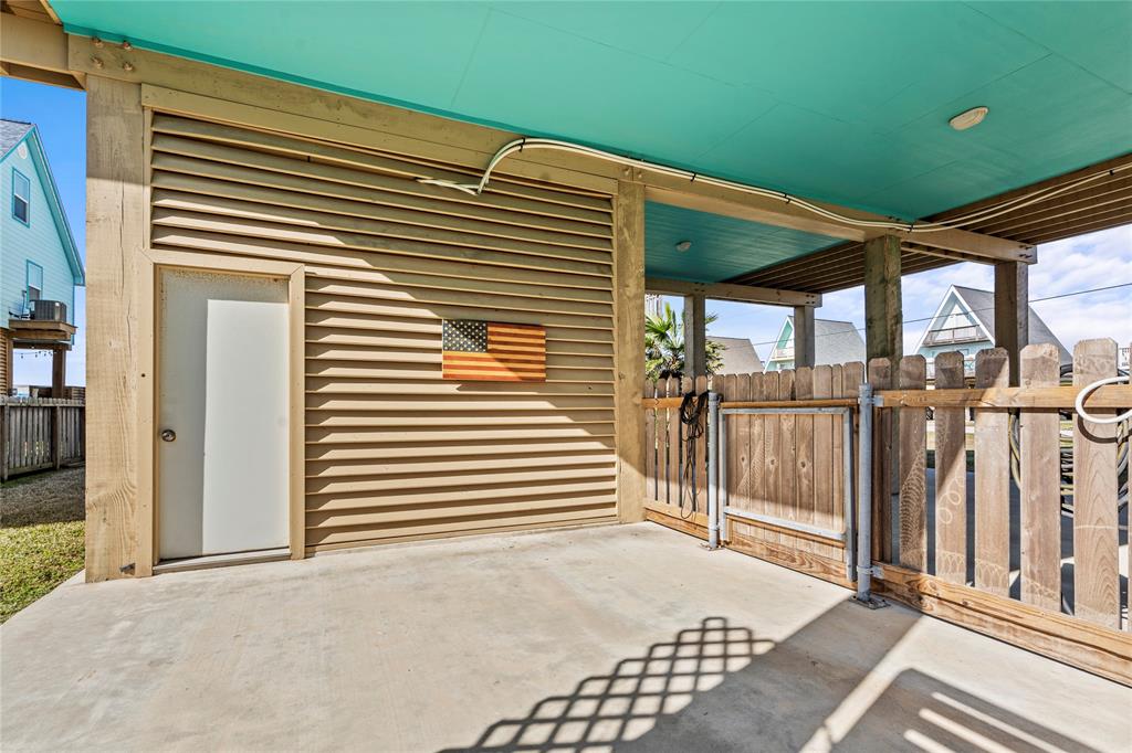 223 Sandpebble Place