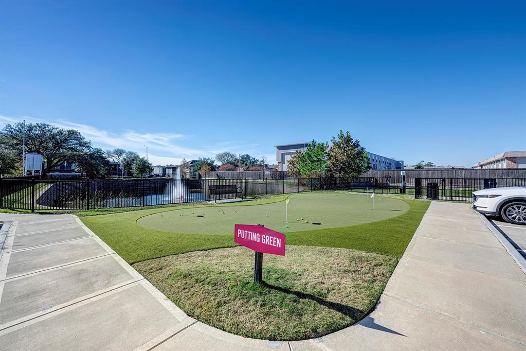 6804 Westview Drive # 2304