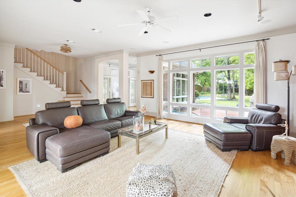 2244 Colquitt