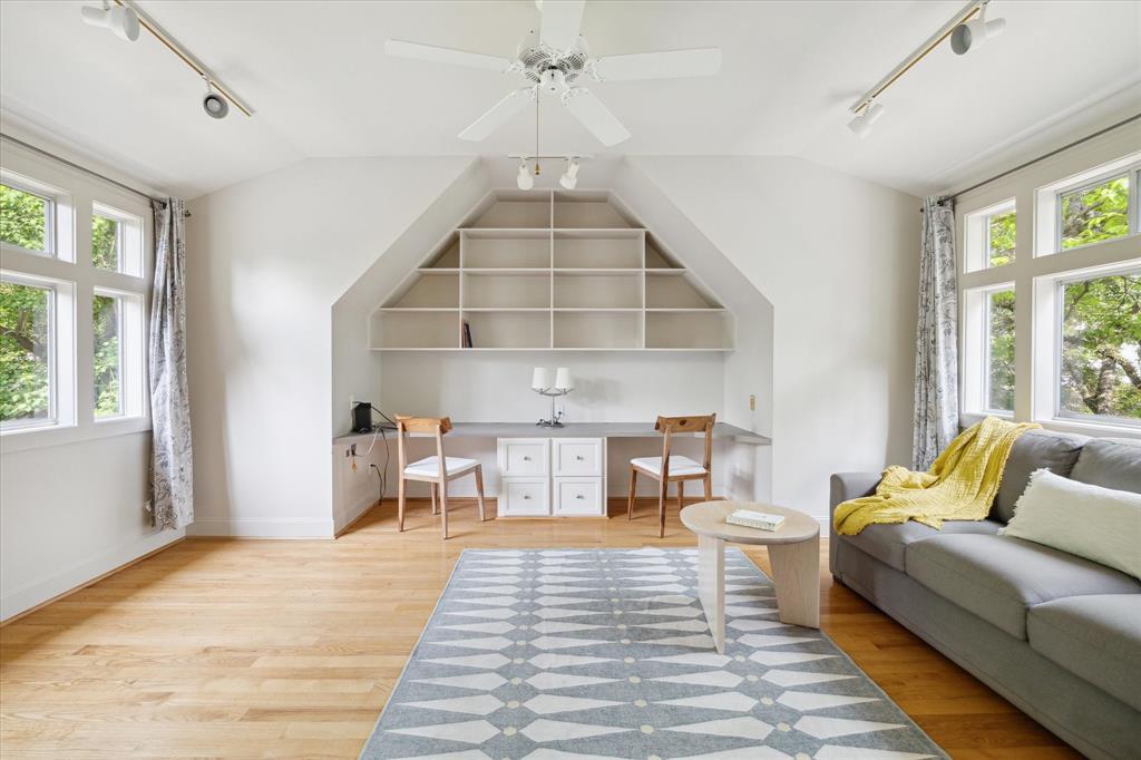 2244 Colquitt