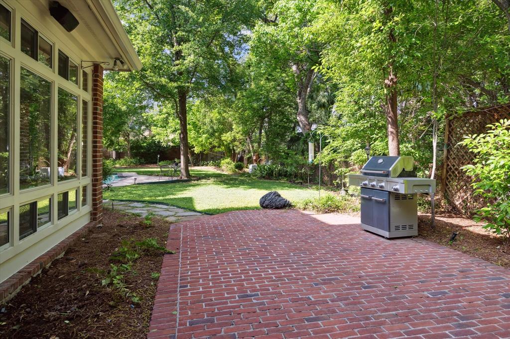 2244 Colquitt