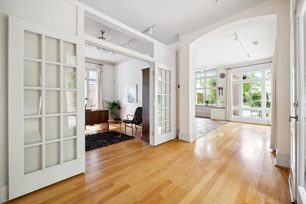 2244 Colquitt