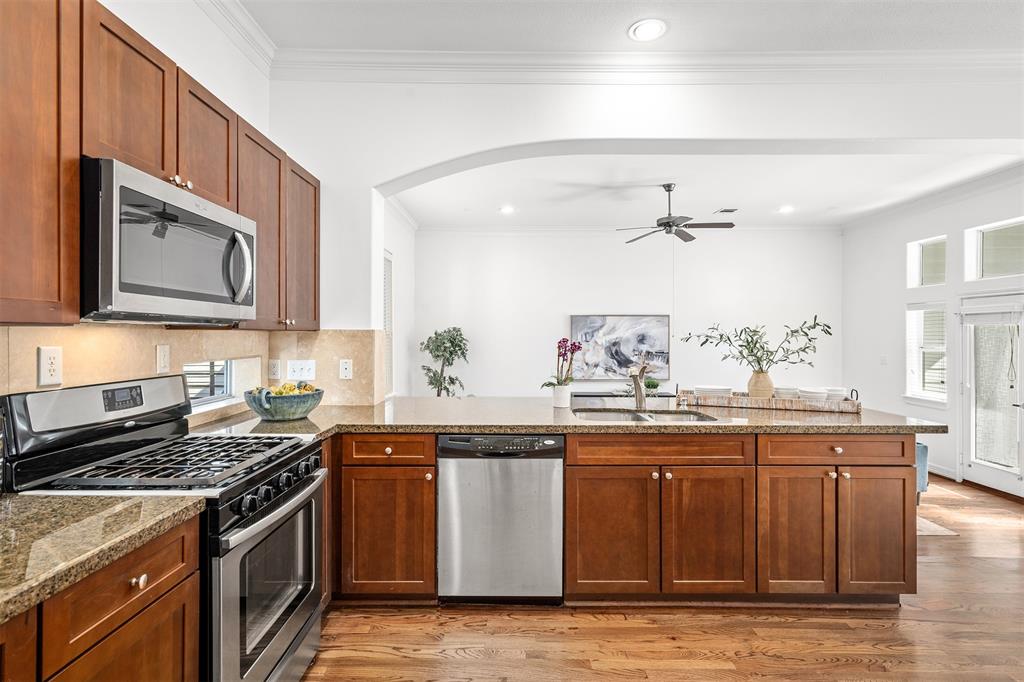 1143 W 24th Street # B
