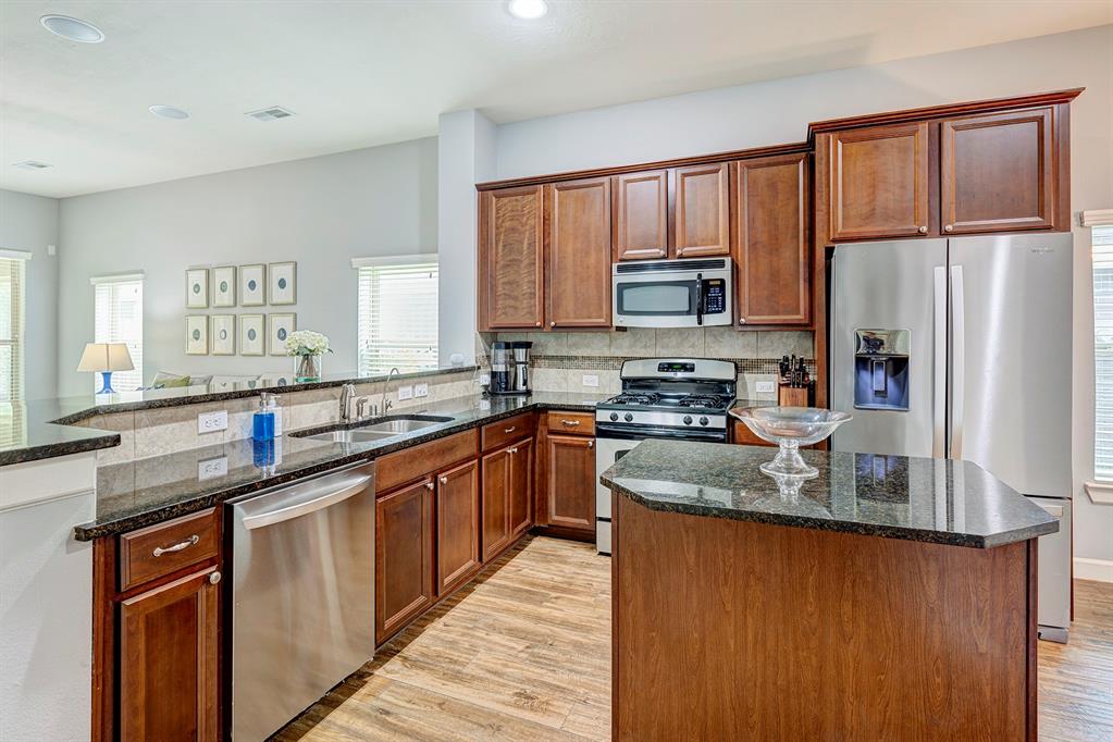 4510 Green Forest Pass