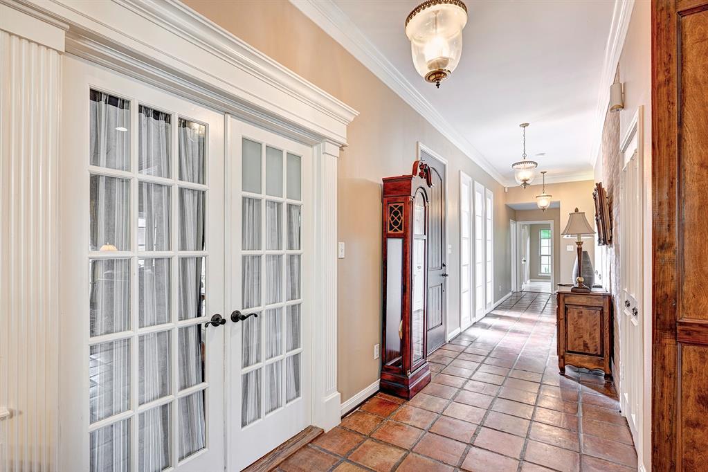 223 Tamerlaine Drive