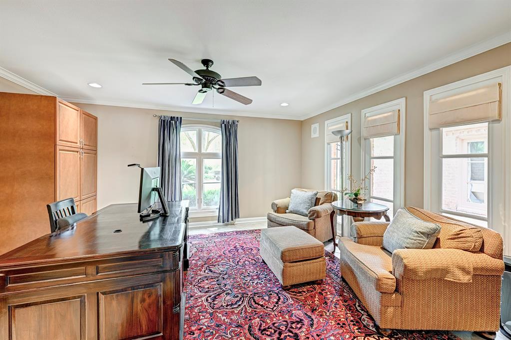 223 Tamerlaine Drive