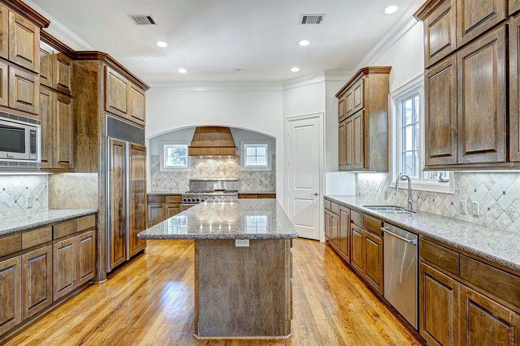 3841 Piping Rock Lane