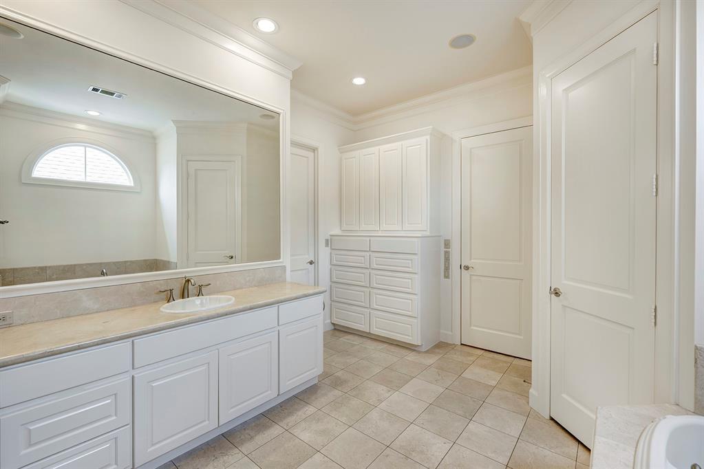 3841 Piping Rock Lane