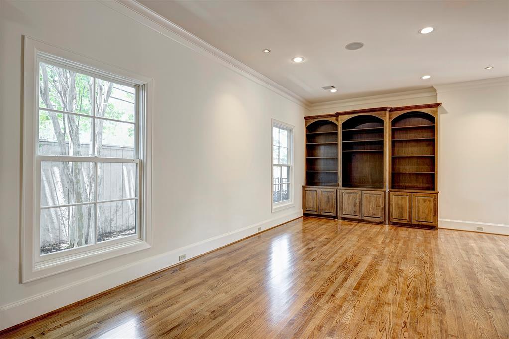 3841 Piping Rock Lane