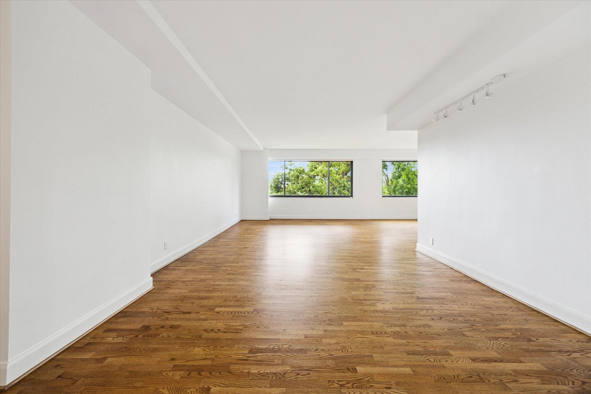 1400 Hermann Drive # 3H