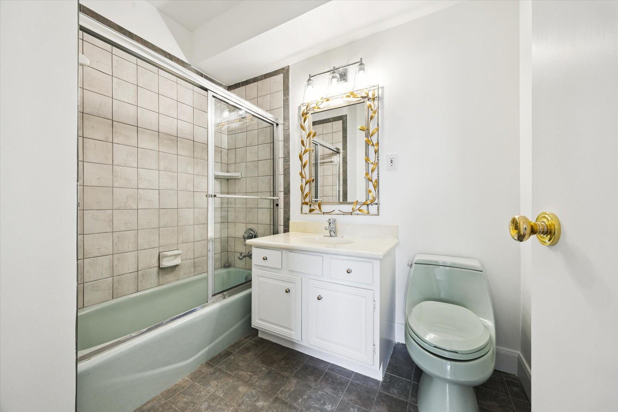 1400 Hermann Drive # 3H